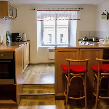 Apartament Amavi Bretfeld Palace Apartments *