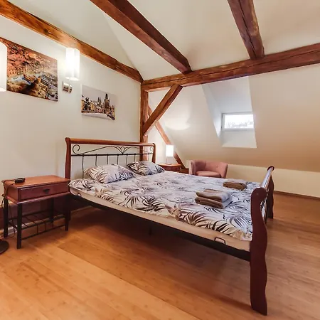 Amavi Bretfeld Palace Apartments Apartament Praga